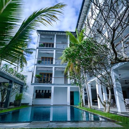 Temptation Hotel Хикадува Екстериор снимка