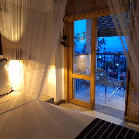 Temptation Hotel Хикадува Екстериор снимка